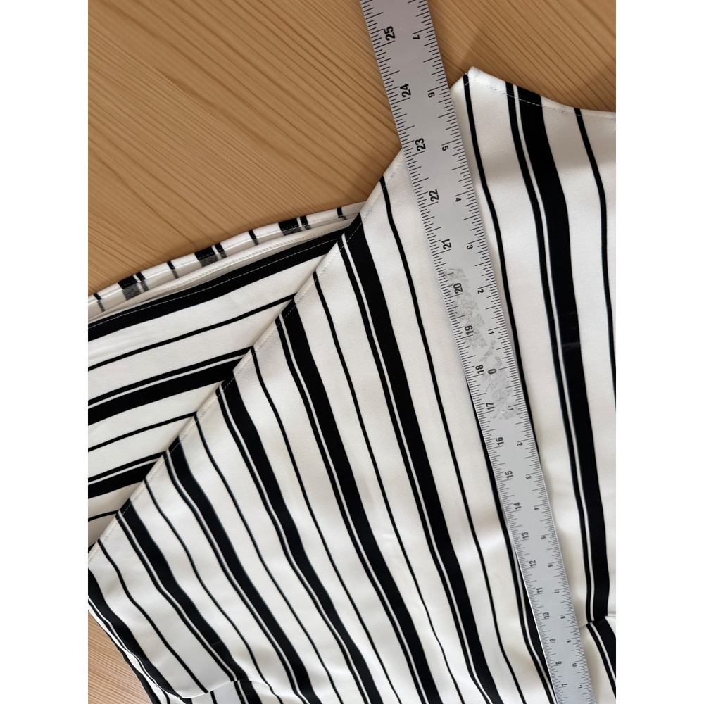 White House Black‎ Market Black White Striped Sleeveless Asymmetric Blouse 4P - Picture 5 of 6